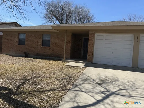 $1,250 | 1805 Galaxy Drive, Killeen, TX 76543