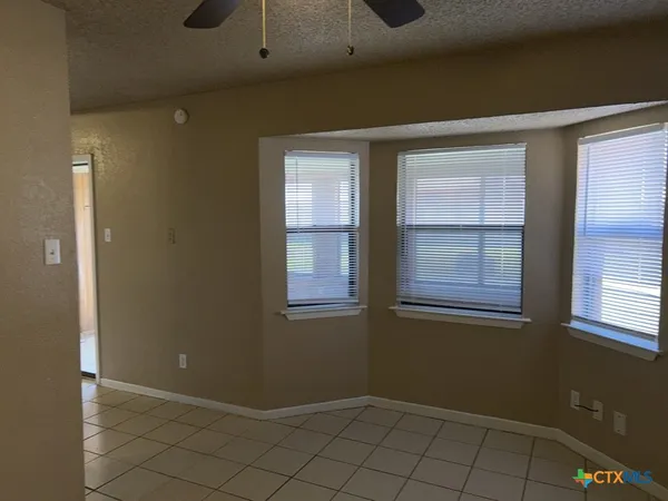 $1,250 | 1805 Galaxy Drive, Killeen, TX 76543