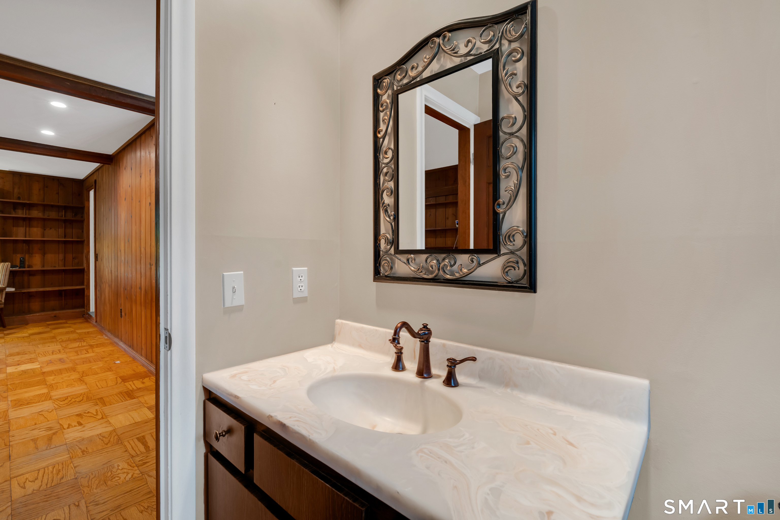 12 Wychwood Road Old Lyme, CT 06371 - Photo 16 of 25