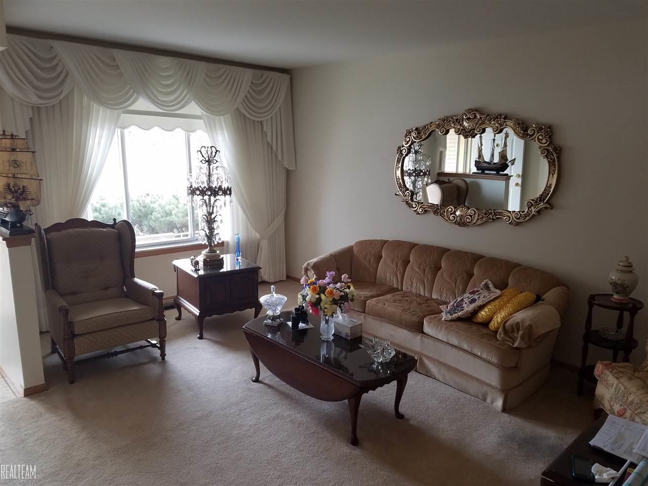 11191 Martin Road Warren, MI 48093 - Photo 7 of 16