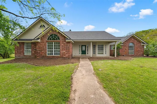 $365,000 | 511 Kristi Street, Robinson, TX 76706