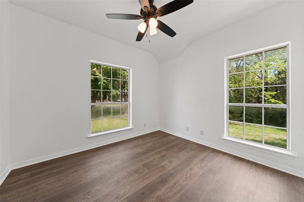 511 Kristi Street Robinson, TX 76706 - Photo 15 of 25