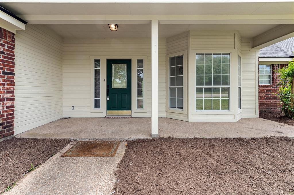 511 Kristi Street Robinson, TX 76706 - Photo 2 of 25