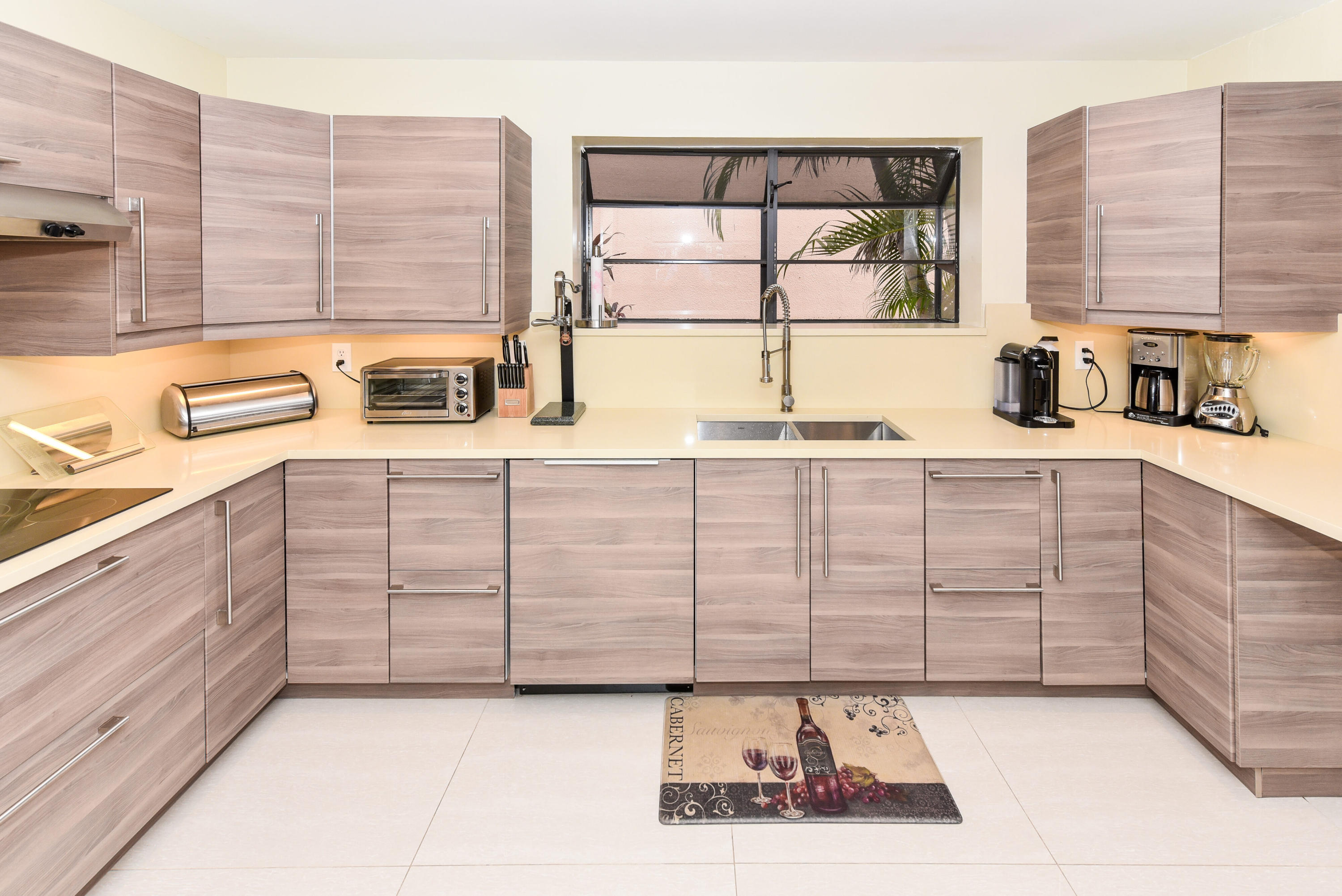 6381 Via Rosa Boca Raton, FL 33433 - Photo 17 of 41 6381 Via Rosa Boca Raton FL-print-014-01