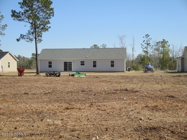 221 Loren Road Hubert, NC 28539 - Photo 19 of 23 Rear