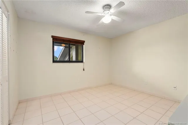 $359,000 | 1600 Northeast Dixie Highway, Unit 6202, Jensen Beach, FL 34957