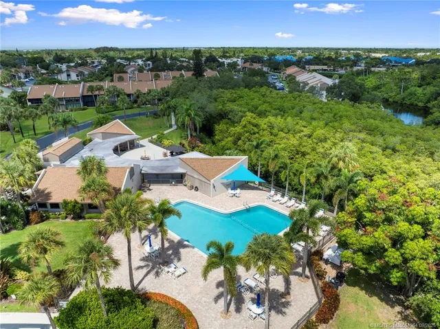 $359,000 | 1600 Northeast Dixie Highway, Unit 6202, Jensen Beach, FL 34957