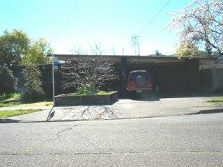 695 Las Colindas Road San Rafael, CA 94903 - Photo 1 of 1