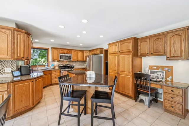 $575,000 | 502 Meadowlark Lane, Portage, WI 53901