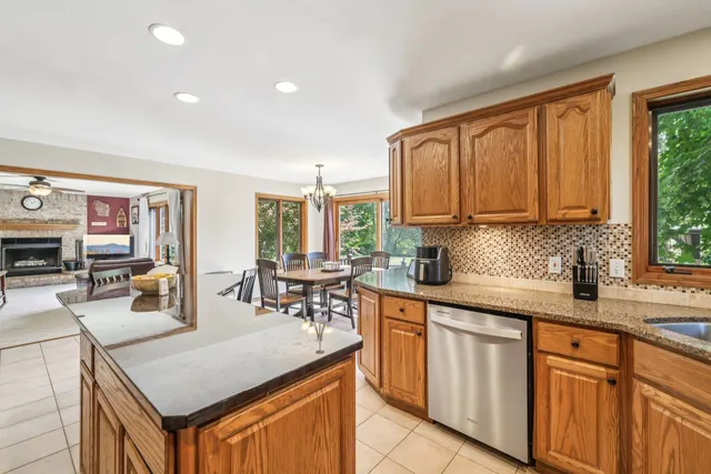 $575,000 | 502 Meadowlark Lane, Portage, WI 53901