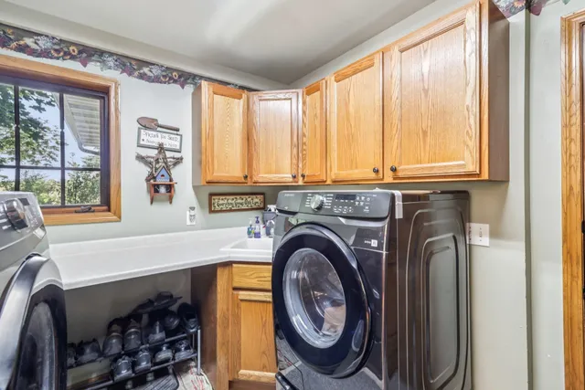 $575,000 | 502 Meadowlark Lane, Portage, WI 53901