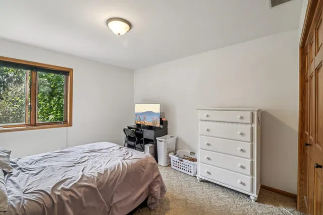 $575,000 | 502 Meadowlark Lane, Portage, WI 53901