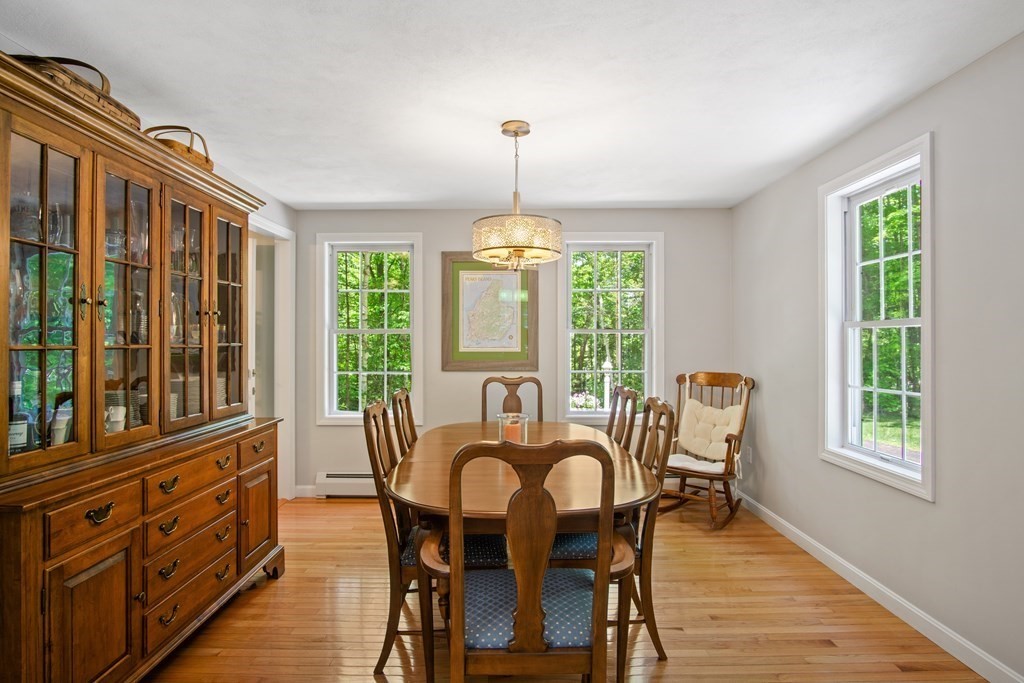 196 Warren Road Townsend, MA 01469 - Photo 14 of 34