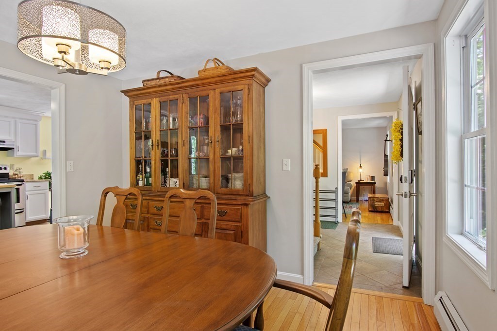 196 Warren Road Townsend, MA 01469 - Photo 16 of 34