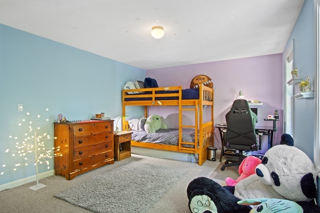 196 Warren Road Townsend, MA 01469 - Photo 24 of 34