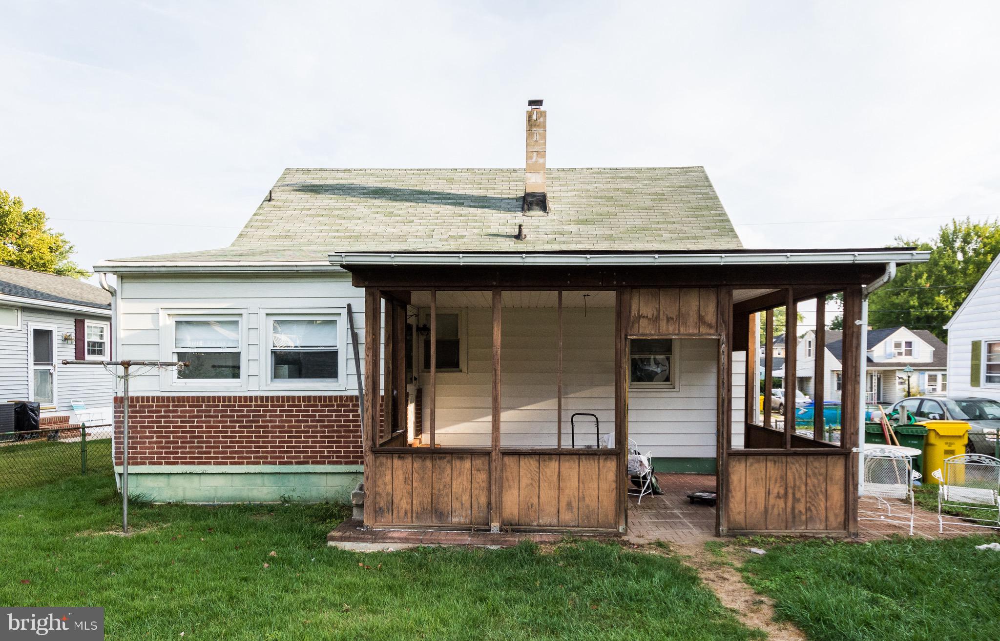 411 Cresswell Road Baltimore, MD 21225 - Photo 4 of 37 Gallery Image 4