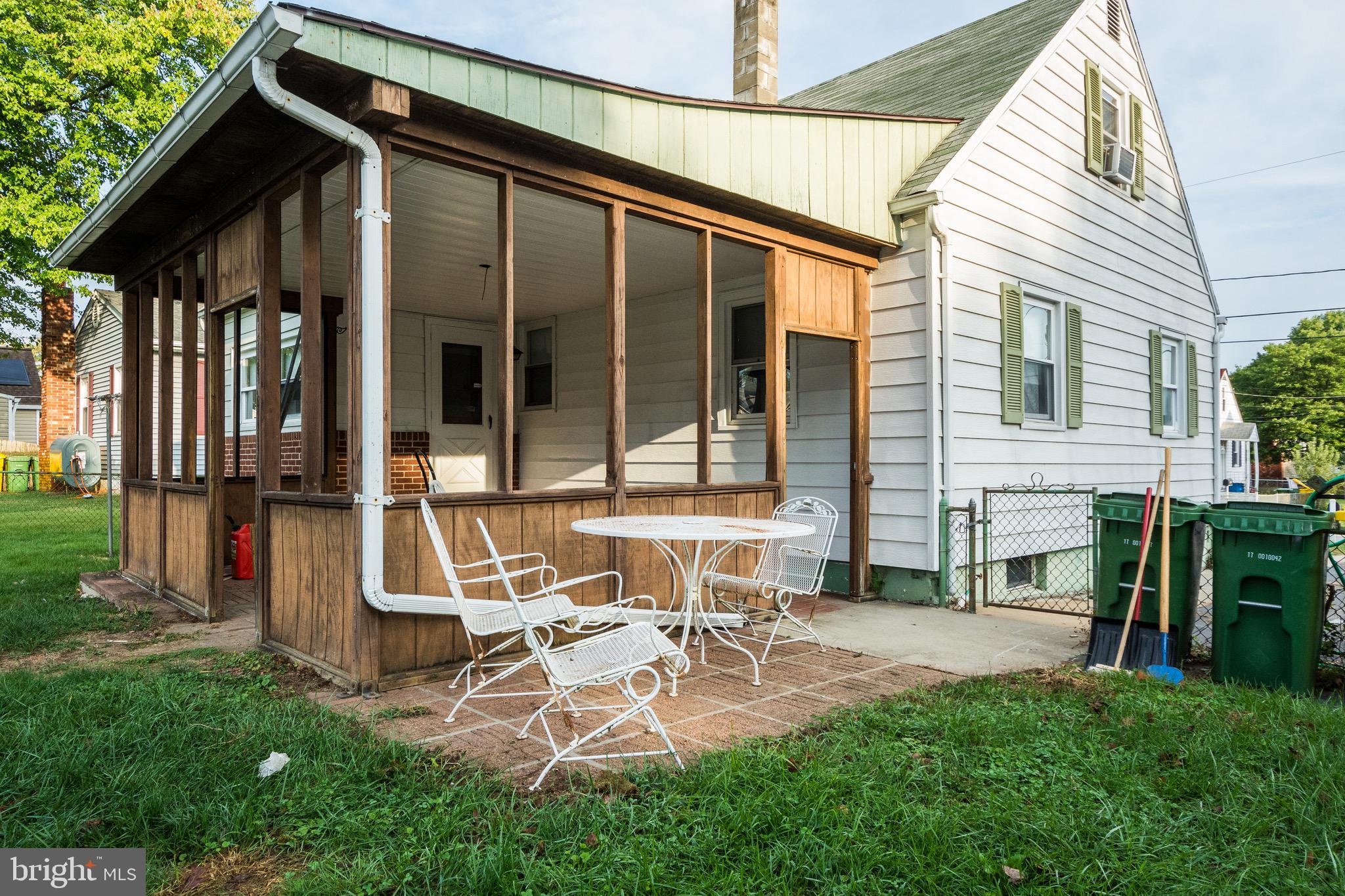 411 Cresswell Road Baltimore, MD 21225 - Photo 8 of 37 Gallery Image 8