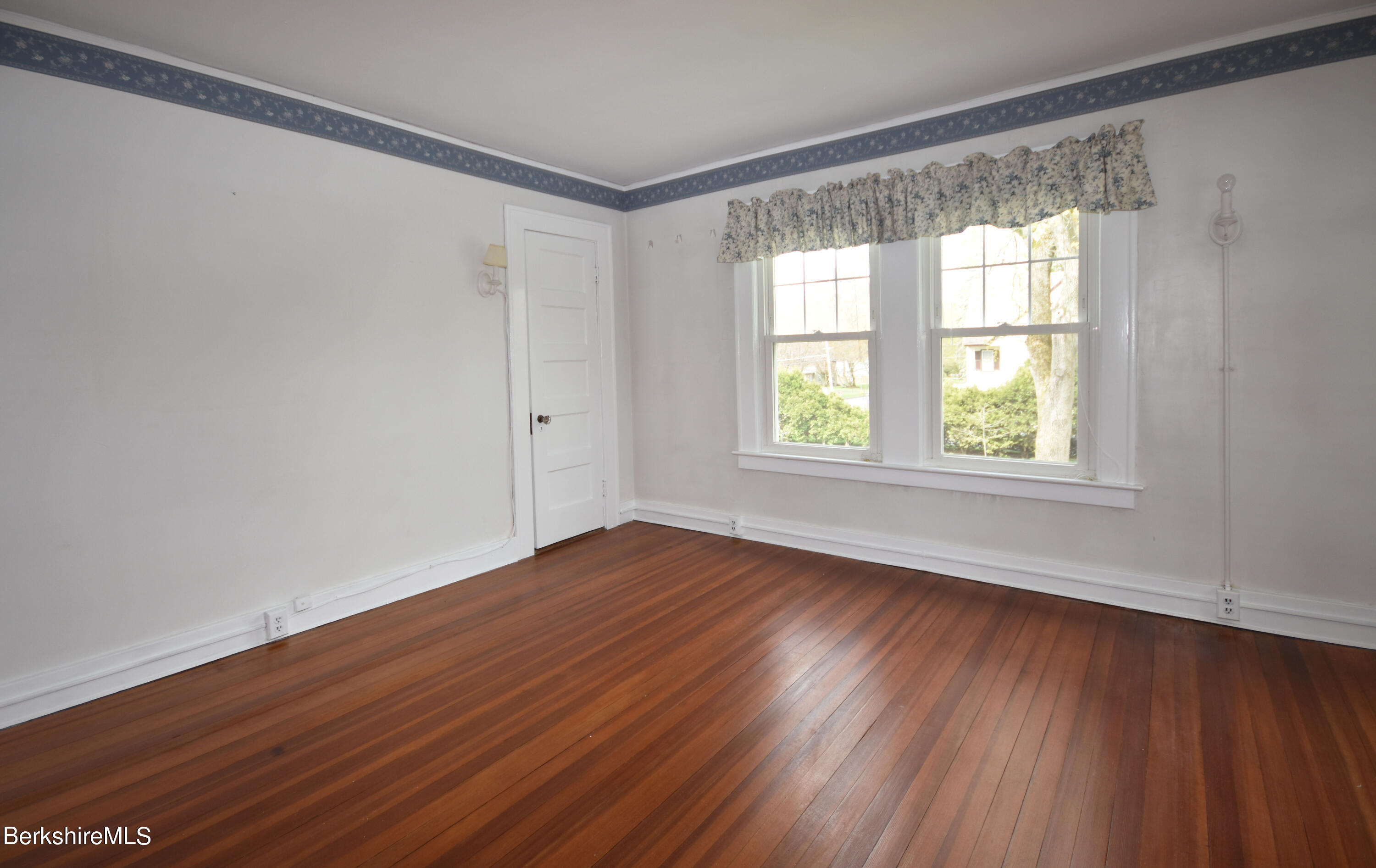 125 Northumberland Road Pittsfield, MA 01201 - Photo 28 of 42 Bedroom #2