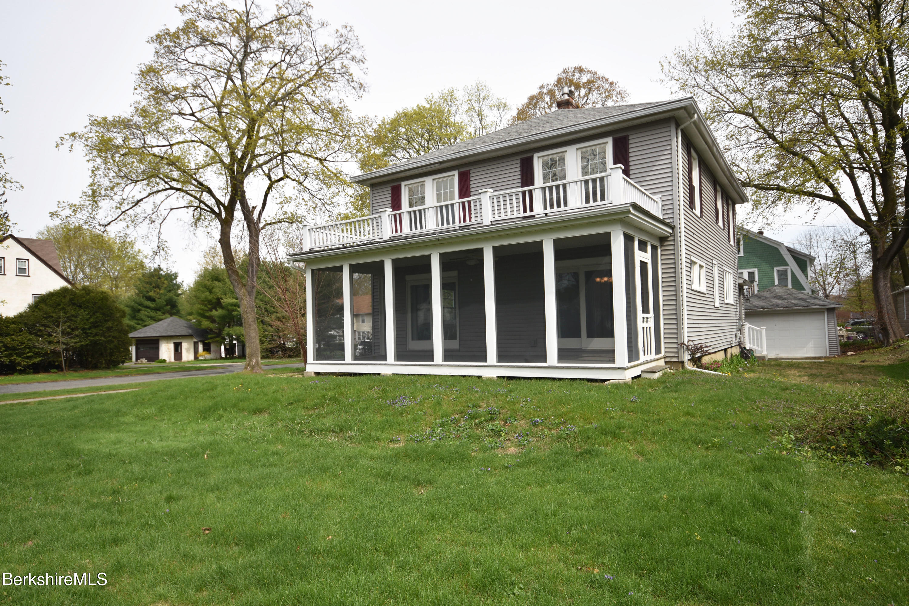125 Northumberland Road Pittsfield, MA 01201 - Photo 39 of 42 Exterior