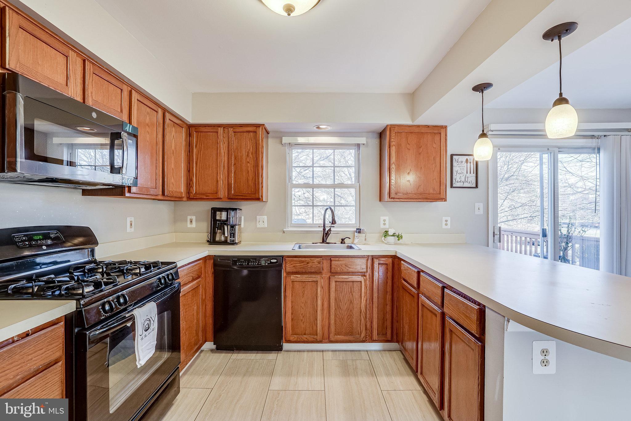 45550 Whitcomb Square Sterling, VA 20166 - Photo 19 of 52