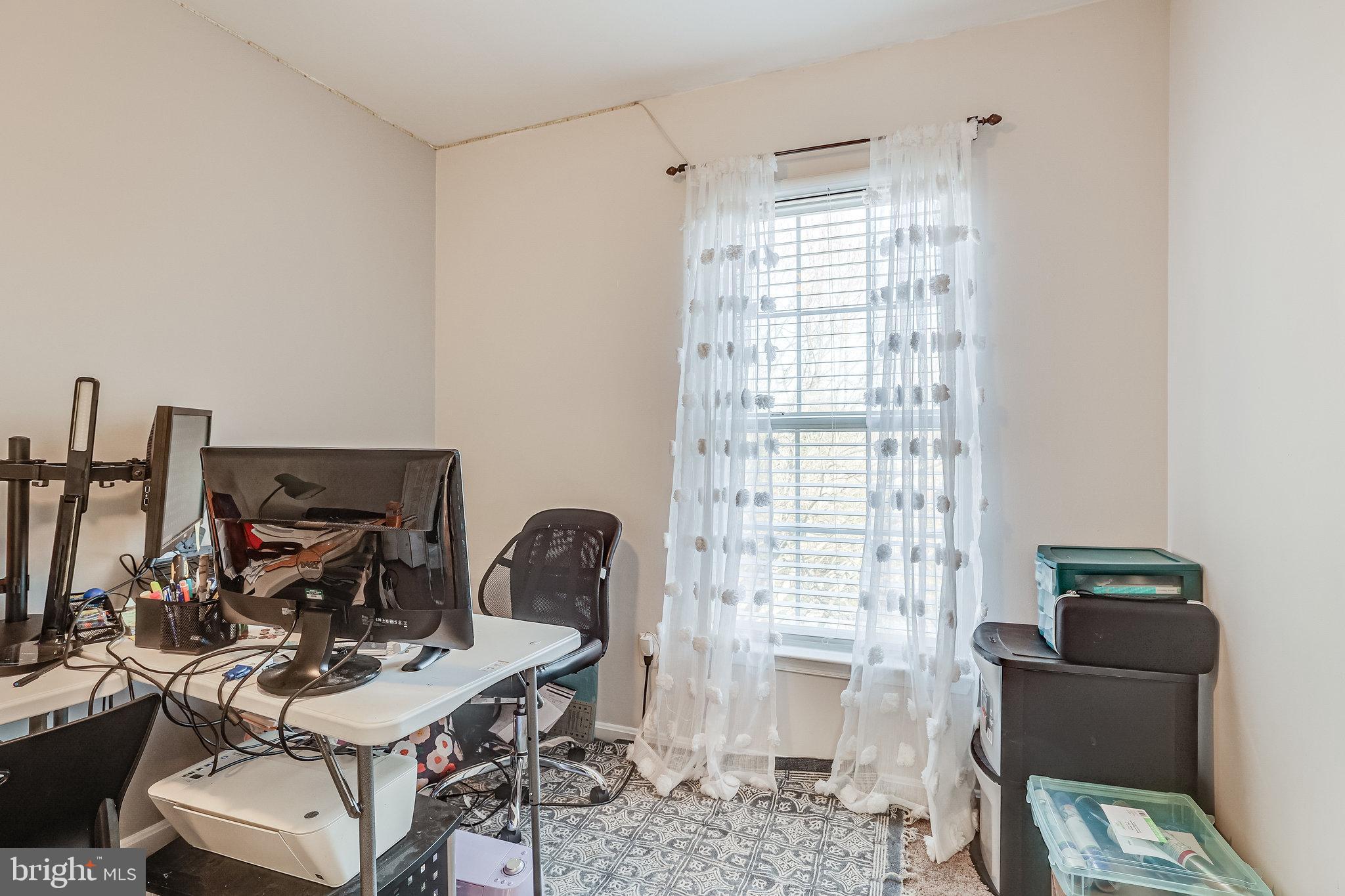 45550 Whitcomb Square Sterling, VA 20166 - Photo 40 of 52