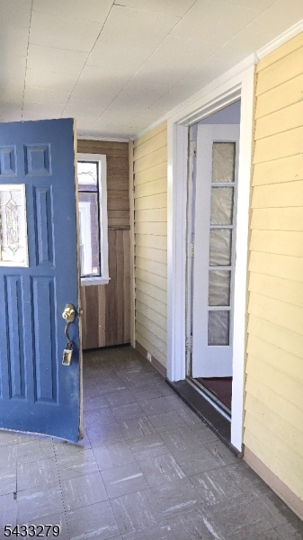 362 Columbia Boulevard Wood-Ridge, NJ 07075 - Photo 2 of 13