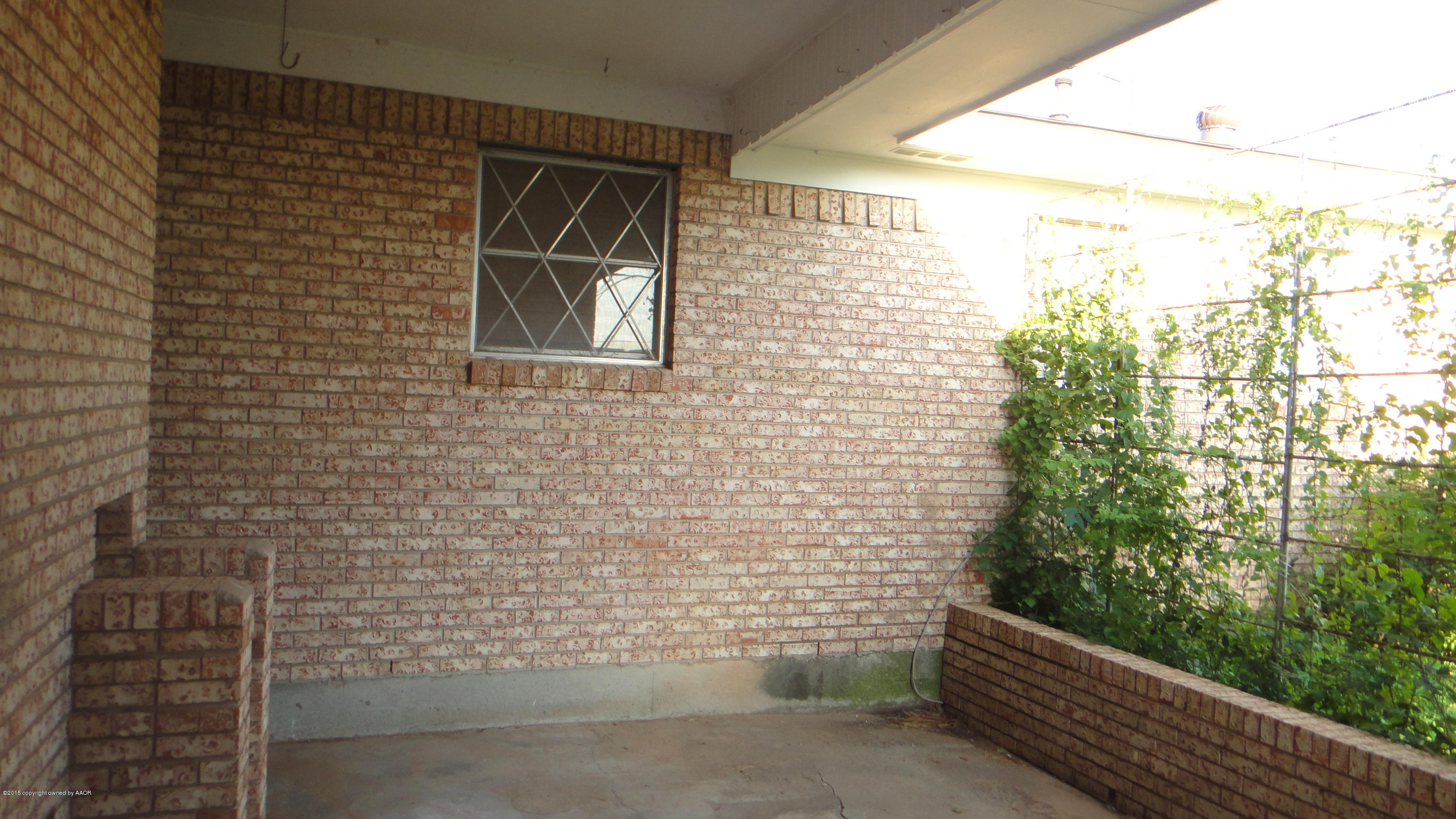 100 Geronimo Road Amarillo, TX 79108 - Photo 33 of 40 Back Patio
