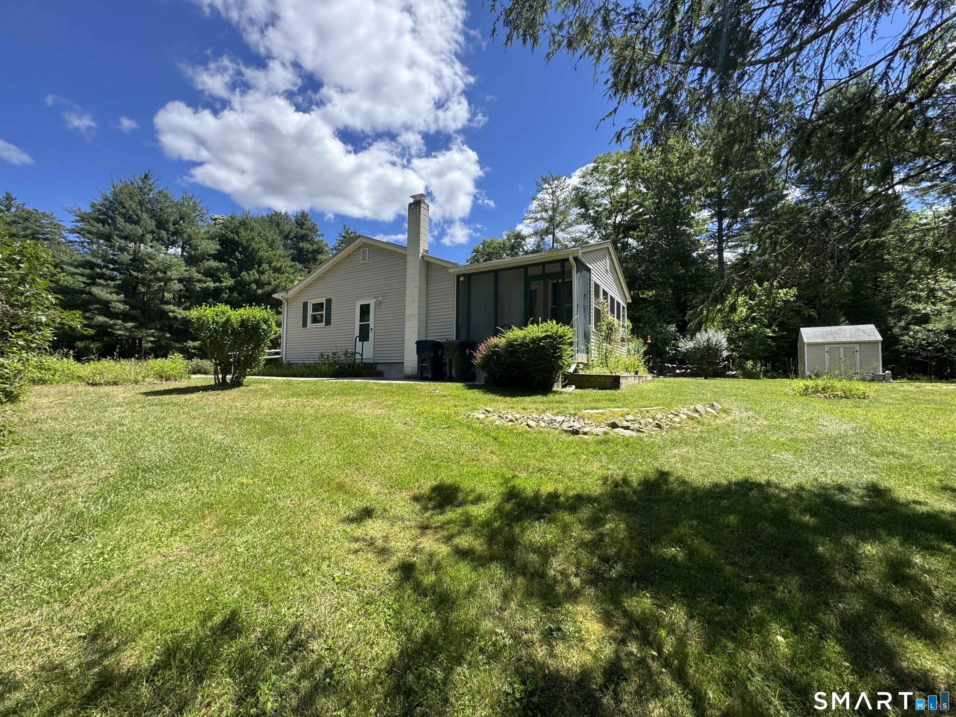 29 Shetucket Drive Windham, CT 06280 - Photo 18 of 27