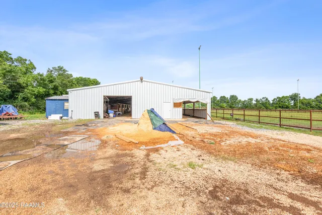 $475,000 | 2755 Highway 752, Opelousas, LA 70570