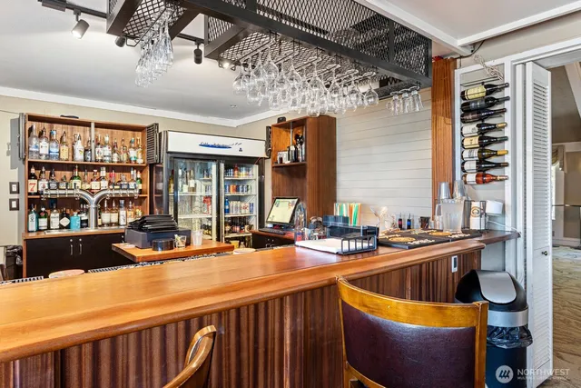 $299,000 | 11025 Glen Acres Drive South, Unit D, Seattle, WA 98168