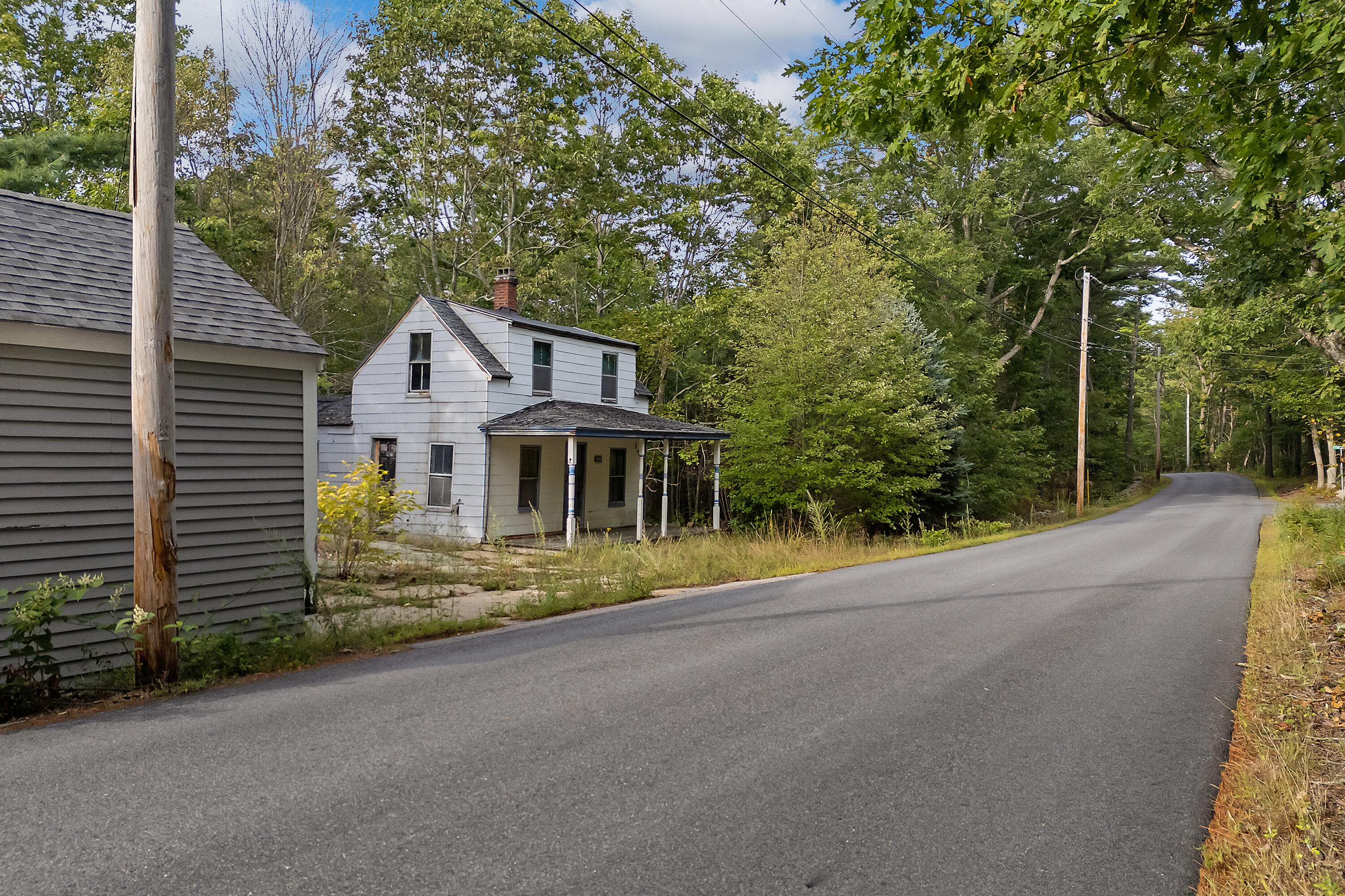 350 Pine Hill Road York, ME 03902 - Photo 4 of 24 350 Pine Hill Rd, Cape Neddick