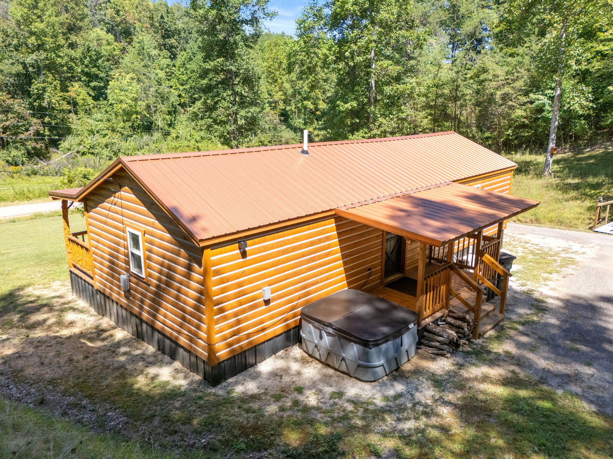 12-web-or-mls-143 Mullins Point Rd.-12