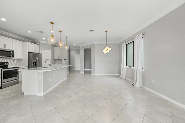 $4,200 | 8359 Hanoverian Drive, Lake Worth, FL 33467