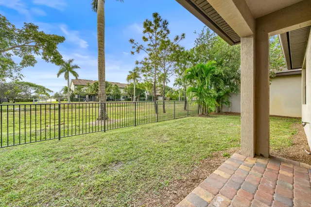 $4,200 | 8359 Hanoverian Drive, Lake Worth, FL 33467