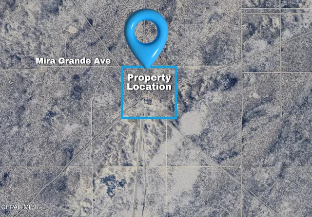 a view of a room with an empty space