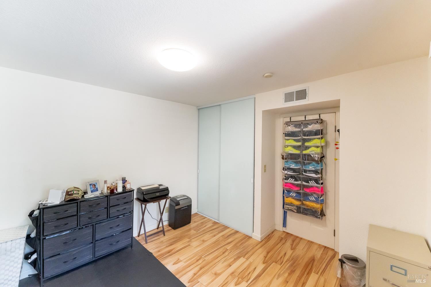 911 Point Reyes Court, Unit 6 Vallejo, CA 94591 - Photo 16 of 35