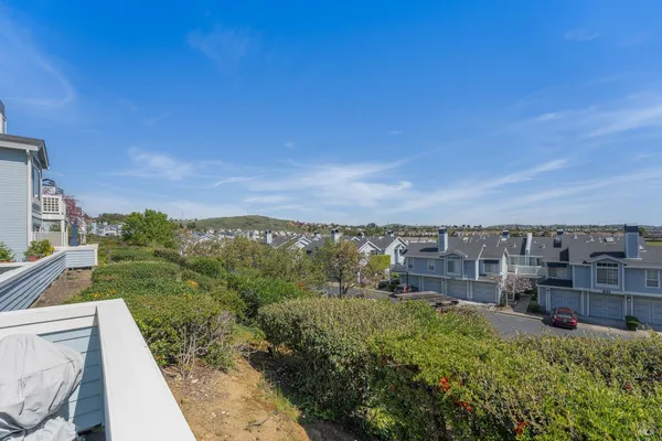 $500,000 | 911 Point Reyes Court, Unit 6, Vallejo, CA 94591
