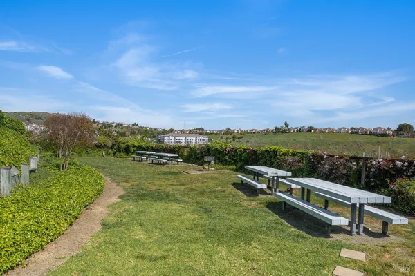 $500,000 | 911 Point Reyes Court, Unit 6, Vallejo, CA 94591