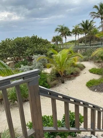 $4,500 | 9225 Collins Avenue, Unit 1402, Surfside, FL 33154