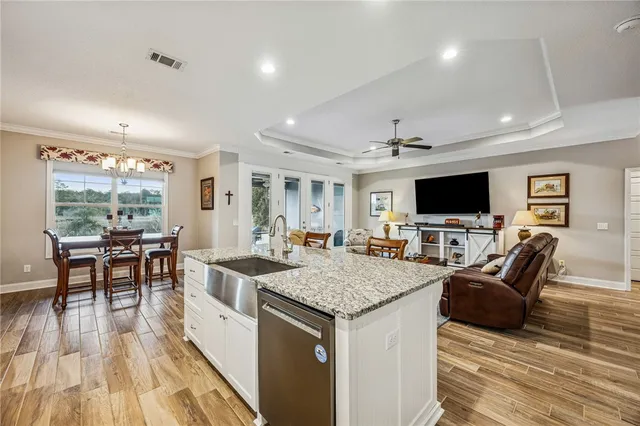 $399,000 | 15 Deerwood Circle, Woodbine, GA 31569