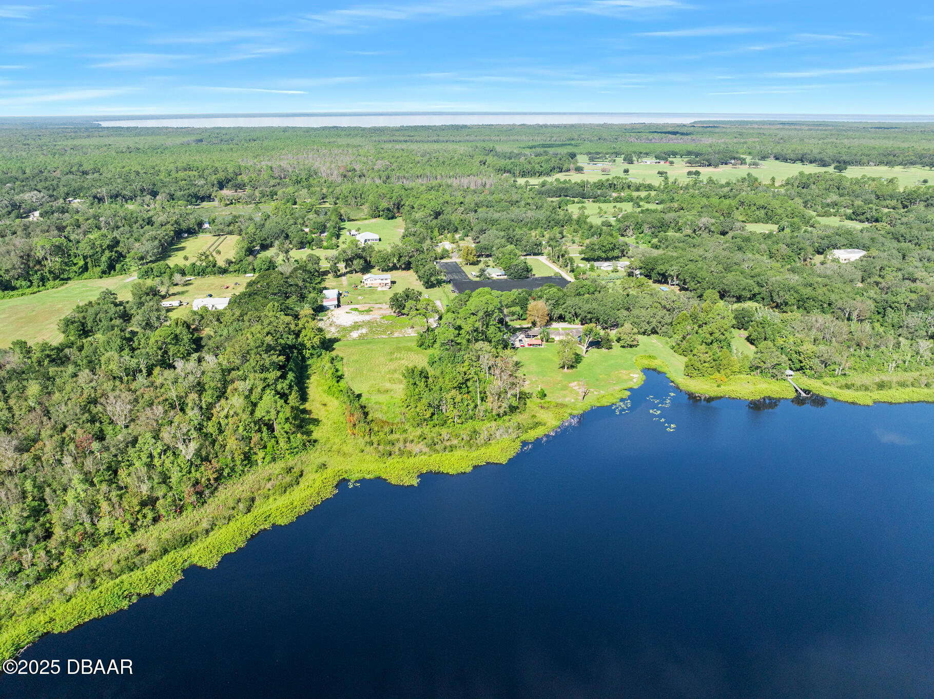 0 Roberts Road Pierson, FL 32180 - Photo 21 of 37 a view of an outdoor space and a yard