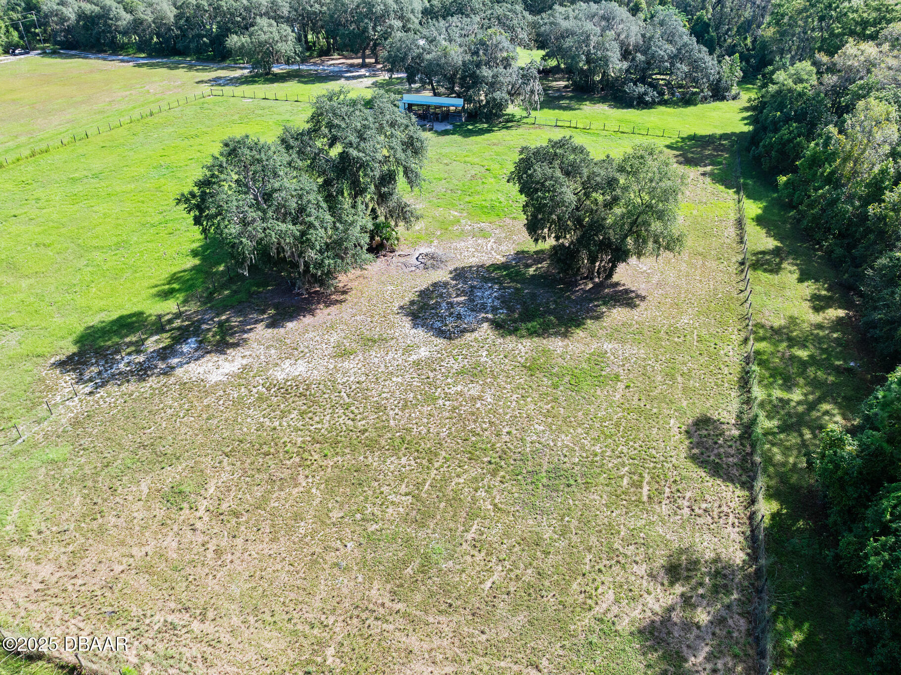 0 Roberts Road Pierson, FL 32180 - Photo 23 of 37 a view of a lake with a big yard
