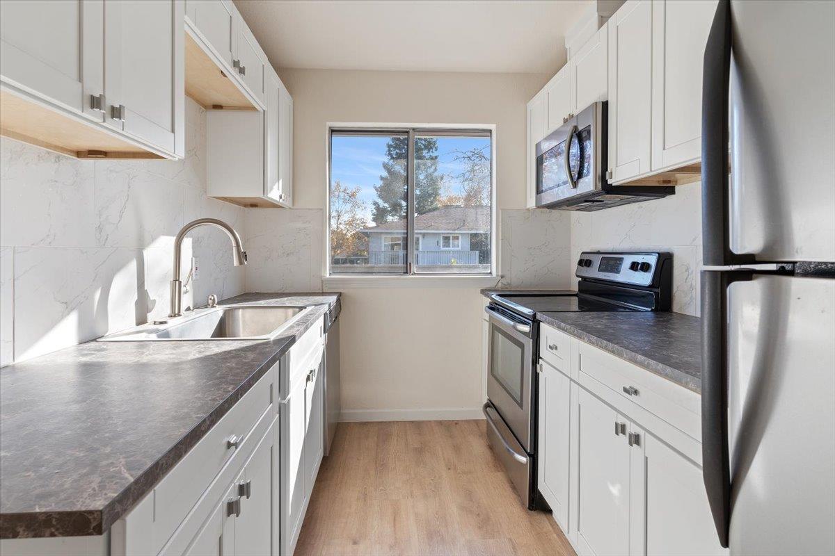 1123 Reed Avenue, Unit D Sunnyvale, CA 94086 - Photo 14 of 23 Gallery Image 14