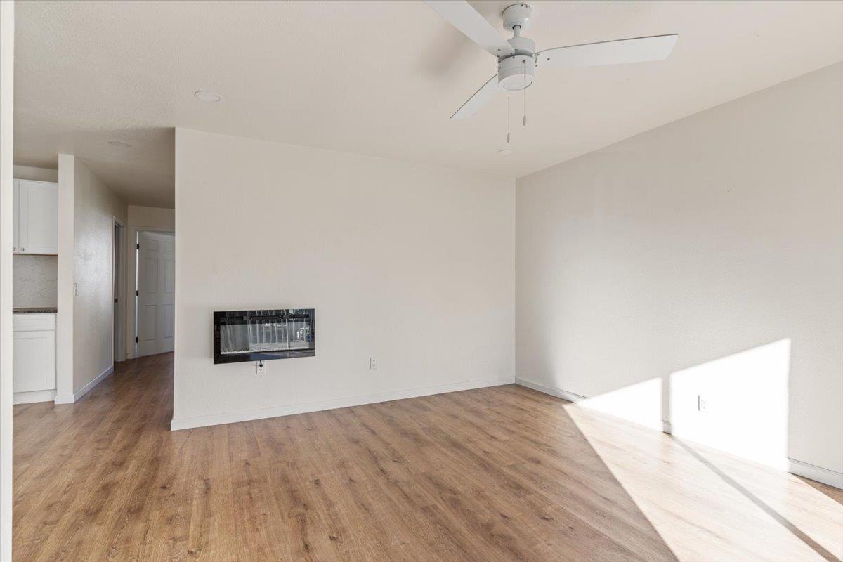 1123 Reed Avenue, Unit D Sunnyvale, CA 94086 - Photo 8 of 23 Gallery Image 8
