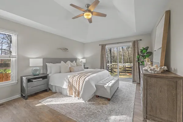 $629,000 | 132 Hidden Fawn Circle, Goose Creek, SC 29445