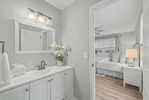 $629,000 | 132 Hidden Fawn Circle, Goose Creek, SC 29445