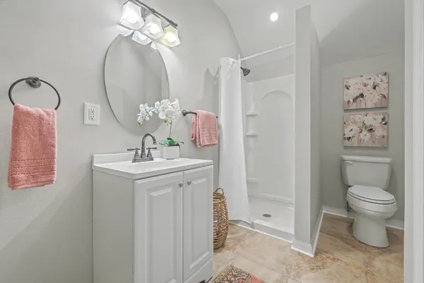 $629,000 | 132 Hidden Fawn Circle, Goose Creek, SC 29445