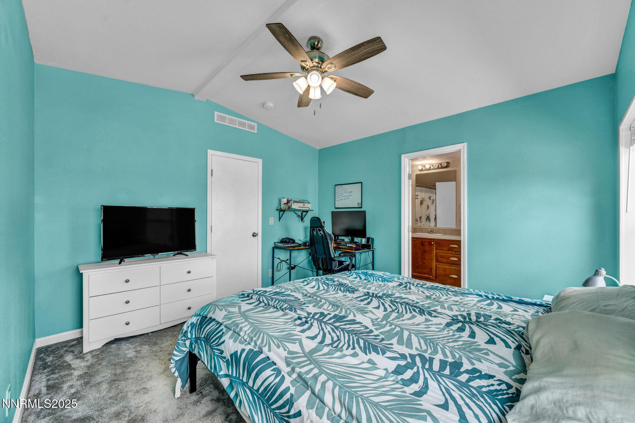 3935 Sandstone Drive Topaz Ranch Estates, NV 89444 - Photo 14 of 51 62-web-or-mls-3935-sandstone-dr