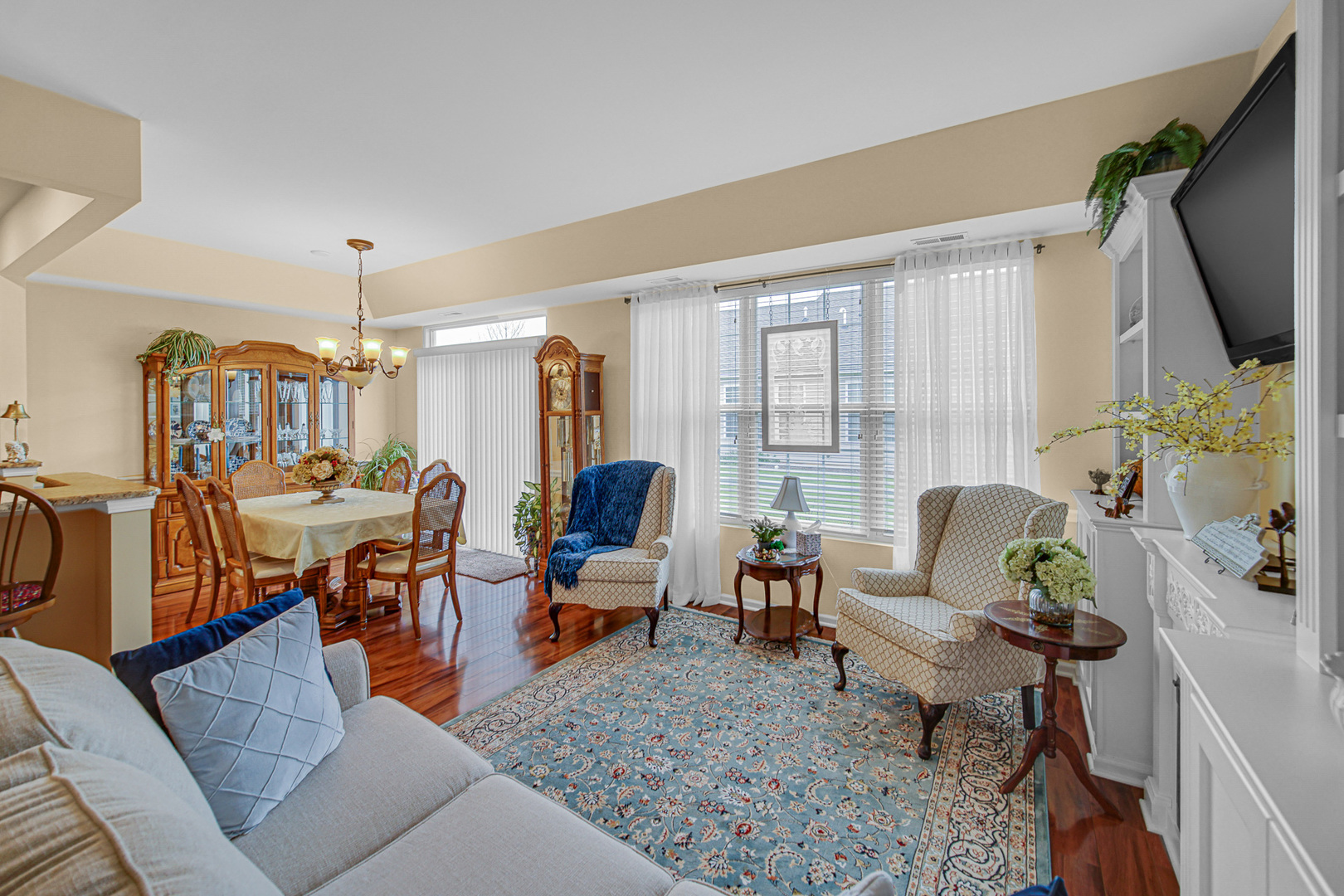13528 Bonaire Road Huntley, IL 60142 - Photo 4 of 18