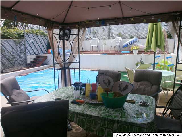 102 Annadale Road Staten Island, NY 10312 - Photo 9 of 10 Additional Photo